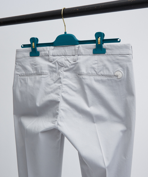 ENTRE AMIS（アントレ アミ）の「【entre amis】スリムフィット チノスラックス / 8188（チノパンツ・メンズ・グレー/ネイビー/ホワイト・29/30/31/32）」の7枚目の写真