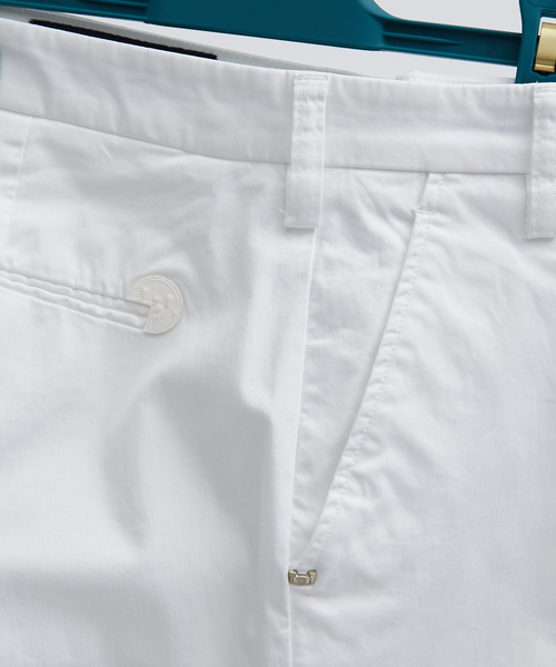 ENTRE AMIS（アントレ アミ）の「【entre amis】スリムフィット チノスラックス / 8188（チノパンツ・メンズ・グレー/ネイビー/ホワイト・29/30/31/32）」の16枚目の写真