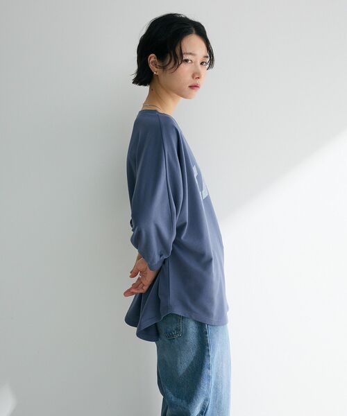 Green Parks(グリーンパークス)の「7分袖ミニ裏毛ドルマンロゴプルオーバー(Tシャツ/カットソー・レディース・ネイビー/イエロー/オフホワイト/杢グレー・FREE)」の10枚目の写真