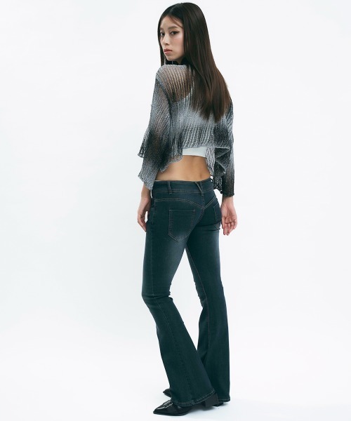Clum(クルム)の「Cropped gradient sheer knit / クロップドグラデーションシアーニット(ニット/セーター・レディース・ブラック系・FREE)」の11枚目の写真