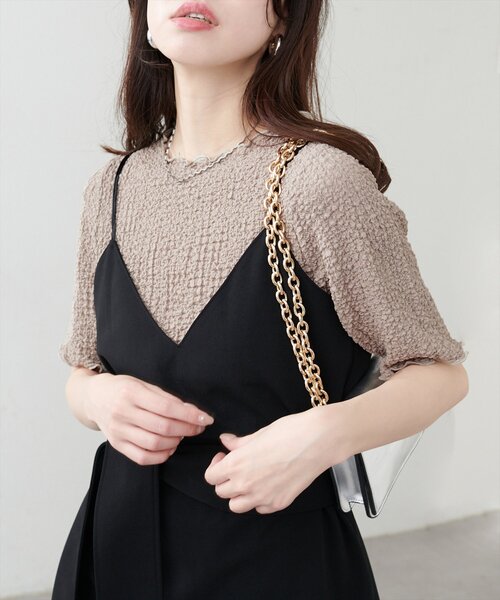 natural couture(ナチュラルクチュール)の「スモッキングポコポコジャガードショートT(Tシャツ/カットソー・レディース・ミント/モカ/イエロー/ブラック/オフホワイト・FREE)」の4枚目の写真