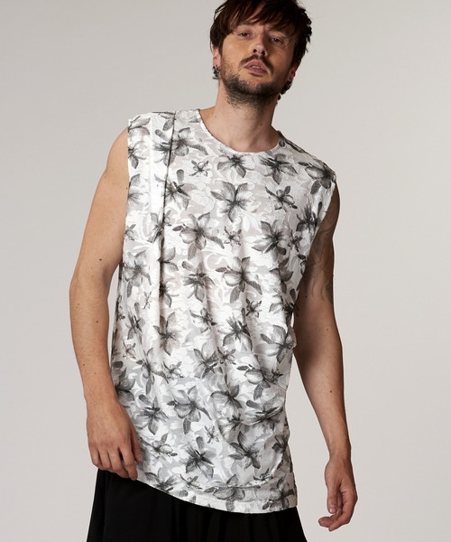 NO ID.（ノーアイディ）の「【NO ID.】Drape Sleeveless Pullover / ドレープ スリーブレス プルオーバー（Tシャツ/カットソー・メンズ・ホワイト/ブラック・ONE SIZE）」の5枚目の写真