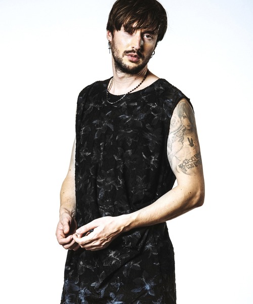 NO ID.（ノーアイディ）の「【NO ID.】Drape Sleeveless Pullover / ドレープ スリーブレス プルオーバー（Tシャツ/カットソー・メンズ・ホワイト/ブラック・ONE SIZE）」の13枚目の写真