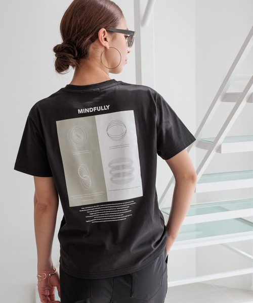 HEREIAM（ヘレイアム）の「【HEREIAM】MINDFULNESS T（Tシャツ/カットソー・レディース・ホワイト/イエロー/ブラック・FREE）」の2枚目の写真