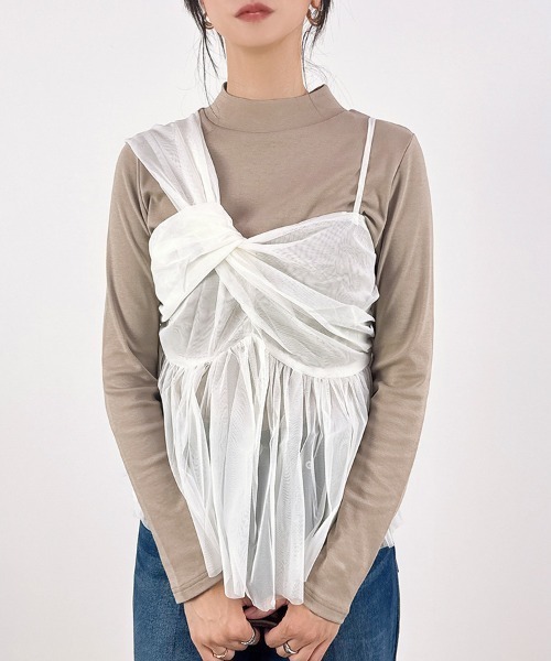 CLOTHY(クロシィ)の「【高すぎないハイネックで骨ストにも◎】コットン100%プチハイネック長袖Tシャツ(Tシャツ/カットソー・レディース・オフホワイト/ブラック/ネイビー/アイボリー/チャコールグレー/モカ/グレー・LARGE/MEDIUM/X-LARGE/XX-LARGE/SMALL)」の12枚目の写真