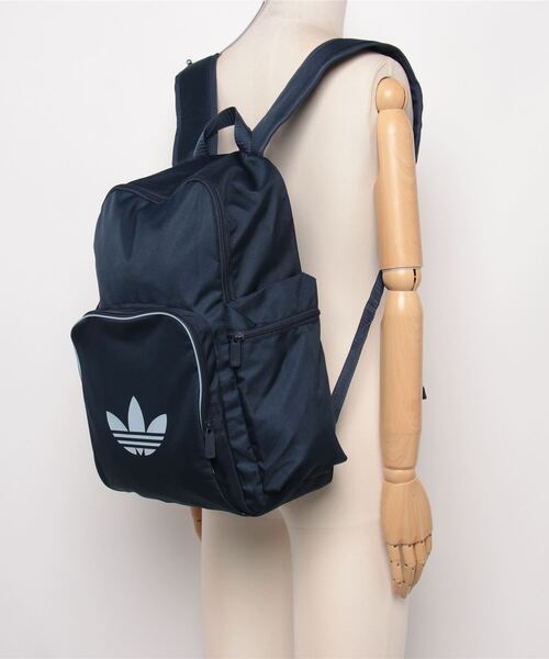 adidas（アディダス）の「adidas/アディダス　アディカラー バックパック（バックパック/リュック・メンズ・ネイビー/ブラック・ONE SIZE）」の6枚目の写真