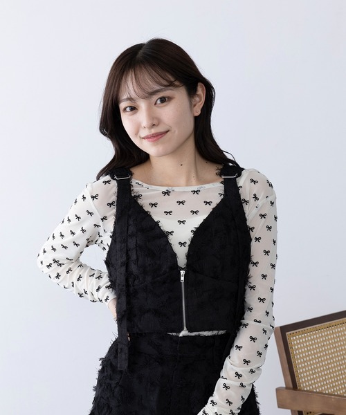 MAGASIN DE MODE Chou Chou(マガジンデモードシュシュ)の「【MAGASIN DE MODE Chou Chou】フリンジジャカードビスチェ レイヤード trc※(ベスト・レディース・ピンク/アイボリー/ブラック・FREE)」の8枚目の写真