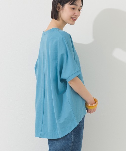 OMNES(オムネス)の「接触冷感ビッグシルエットプルオーバー半袖Tシャツ(Tシャツ/カットソー・レディース・アイボリー/ブラック/ブルー/レッド/ネイビー/ブラウン/ブルー系その他・FREE)」の5枚目の写真