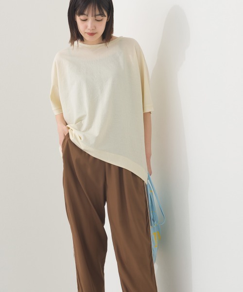 OMNES(オムネス)の「接触冷感ビッグシルエットプルオーバー半袖Tシャツ(Tシャツ/カットソー・レディース・アイボリー/ブラック/ブルー/レッド/ネイビー/ブラウン/ブルー系その他・FREE)」の8枚目の写真
