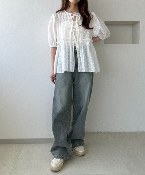 apres jour clair(アプレジュールクレア)の「【apres jour clair】リボンペプラム2WAYシアートップス(シャツ/ブラウス・レディース・オフホワイト/ブラック・フリー/X-LARGE)」の8枚目の写真