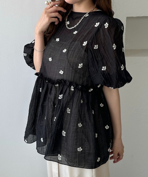 apres jour clair(アプレジュールクレア)の「【apres jour clair】リボンペプラム2WAYシアートップス(シャツ/ブラウス・レディース・オフホワイト/ブラック・フリー/X-LARGE)」の10枚目の写真