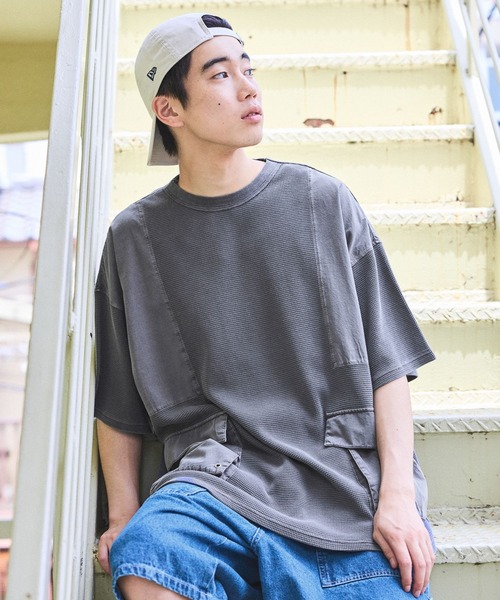 niko and...（ニコアンド）の「アウトポケット付き切り替えTシャツ（Tシャツ/カットソー・メンズ・チャコール/コーラルピンク/カーキ/アイボリー・LARGE/MEDIUM）」の8枚目の写真