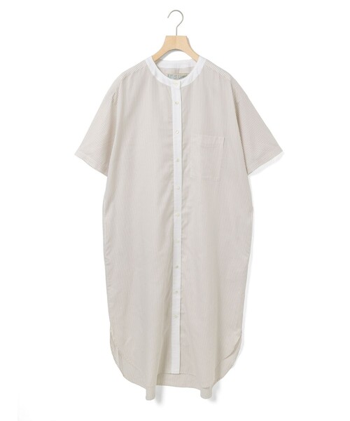 MidiUmi(ミディウミ)の「MidiUmi クレリックストライプシャツワンピース(ワンピース・レディース・ベージュ/ブラック/ライトブルー・FREE)」の2枚目の写真