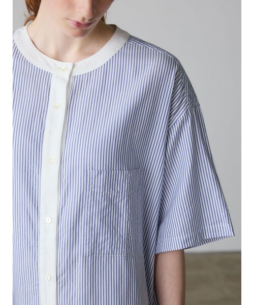 MidiUmi(ミディウミ)の「MidiUmi クレリックストライプシャツワンピース(ワンピース・レディース・ベージュ/ブラック/ライトブルー・FREE)」の13枚目の写真