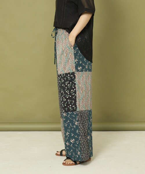 Freada（フリーダ）の「Freada/フリーダ パッチワーク イージーパンツ（その他パンツ・レディース・ダークブラウン/グリーン・ONE SIZE）」の9枚目の写真