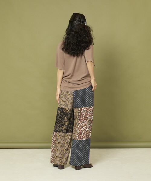 Freada（フリーダ）の「Freada/フリーダ パッチワーク イージーパンツ（その他パンツ・レディース・ダークブラウン/グリーン・ONE SIZE）」の17枚目の写真