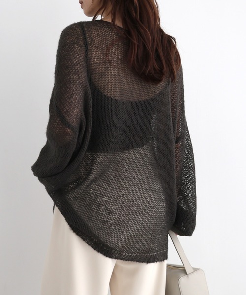 Freesia by andme(フリージアバイアンドミー)の「シアーモヘアオーバーサイズニットトップス(ニット/セーター・レディース・チャコールグレー/ピンク/キナリ/ミント・FREE)」の10枚目の写真