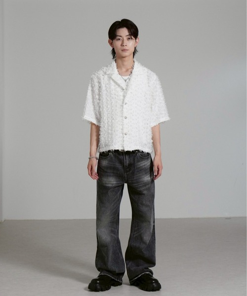 Chikashitsu +（チカシツプラス）の「【Chikashitsu +】feather touch cropped half sleeve shirt / 【チカシツプラス】フェザータッチクロップド半袖シャツ（シャツ/ブラウス・メンズ・ホワイト/ブラック・ONE SIZE）」の5枚目の写真
