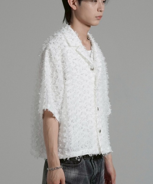 Chikashitsu +（チカシツプラス）の「【Chikashitsu +】feather touch cropped half sleeve shirt / 【チカシツプラス】フェザータッチクロップド半袖シャツ（シャツ/ブラウス・メンズ・ホワイト/ブラック・ONE SIZE）」の8枚目の写真