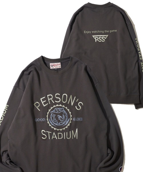 PERSON'S（パーソンズ）の「【PERSON’S STADIUM / パーソンズスタジアム】カレッジロゴクルーネックスウェットプルオーバー（スウェット・レディース・チャコールグレー/オートミール/ネイビー・MEDIUM/LARGE/X-LARGE）」の2枚目の写真