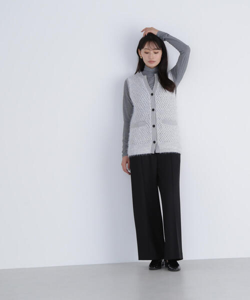 NATURAL BEAUTY BASIC（ナチュラルビューティーベーシック）の「◇【Oggi掲載】シアーカットソーシリーズ ハイネック（Tシャツ/カットソー・レディース・ピンク/イエロー/グレー/オフホワイト・FREE）」の7枚目の写真