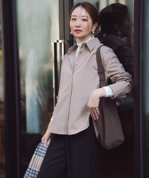 NATURAL BEAUTY BASIC（ナチュラルビューティーベーシック）の「◇【Oggi掲載】シアーカットソーシリーズ ハイネック（Tシャツ/カットソー・レディース・ピンク/イエロー/グレー/オフホワイト・FREE）」の2枚目の写真