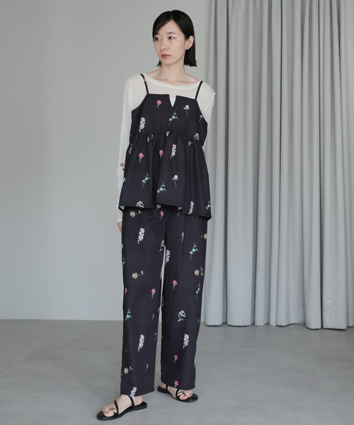 2025 AW】花柄プリントパンツ（その他パンツ）｜amini（アミニ）の