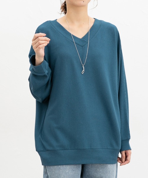 Honeys(ハニーズ)の「アクセ付ドルマントップス(Tシャツ/カットソー・レディース・イエロー/ブルーグリーン/ブラック/ボルドー/ブラウン/ベージュ/ヘザーチャコール・M/LL/L)」の12枚目の写真