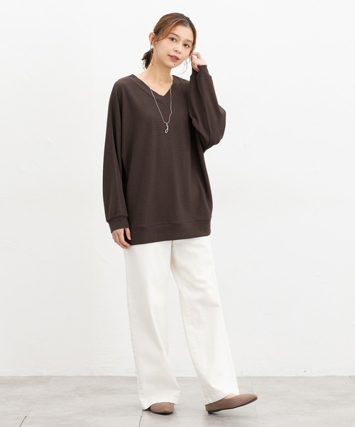 Honeys(ハニーズ)の「アクセ付ドルマントップス(Tシャツ/カットソー・レディース・イエロー/ブルーグリーン/ブラック/ボルドー/ブラウン/ベージュ/ヘザーチャコール・M/LL/L)」の19枚目の写真