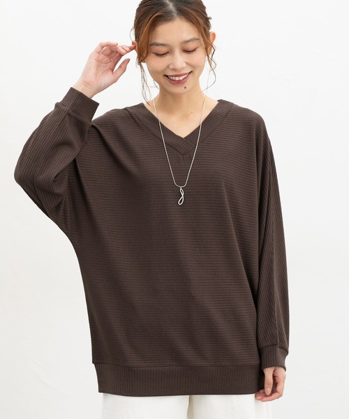 Honeys(ハニーズ)の「アクセ付ドルマントップス(Tシャツ/カットソー・レディース・イエロー/ブルーグリーン/ブラック/ボルドー/ブラウン/ベージュ/ヘザーチャコール・M/LL/L)」の20枚目の写真