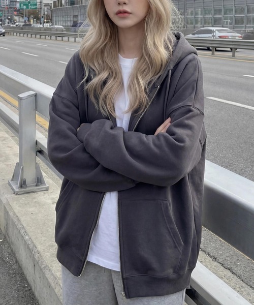 cammie(キャミー)の「ジャージファブリックジップパーカー(パーカー・レディース・アイボリー/ブラック/グレー/ダークグレー・M/L)」の22枚目の写真