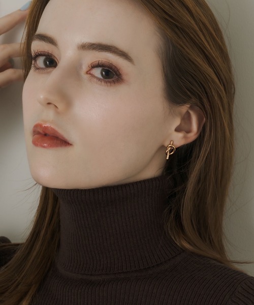 PIERCE/KNOT WIRE（ピアス（両耳用））｜muku（ムク）のファッション
