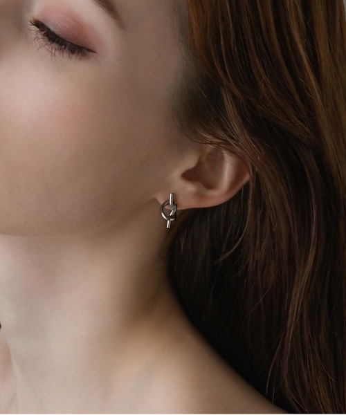 PIERCE/KNOT WIRE（ピアス（両耳用））｜muku（ムク）のファッション