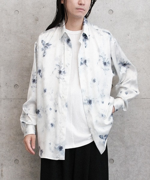 Juha（ユハ）の「FLORAL SHIRT（シャツ/ブラウス・メンズ・ブラック/ホワイト・3/4）」の11枚目の写真