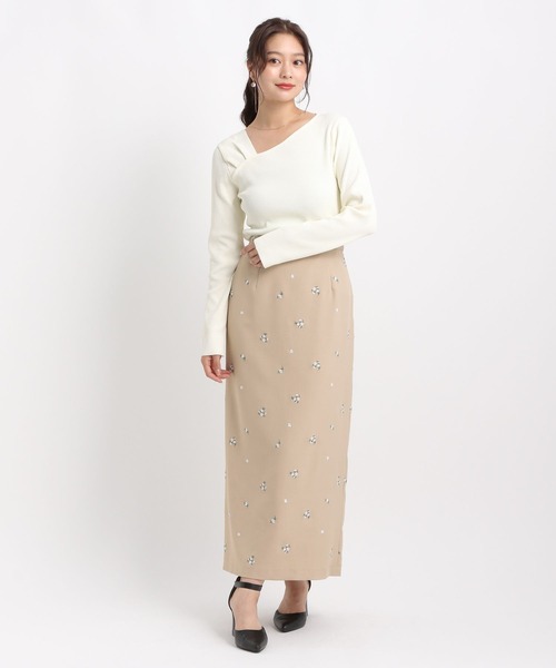 Andemiu（アンデミュウ）の「シシュウIラインスカート581946（スカート・レディース・ベージュ/ブラック・SMALL/MEDIUM）」の10枚目の写真