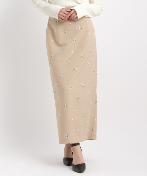 Andemiu（アンデミュウ）の「シシュウIラインスカート581946（スカート・レディース・ベージュ/ブラック・SMALL/MEDIUM）」の12枚目の写真