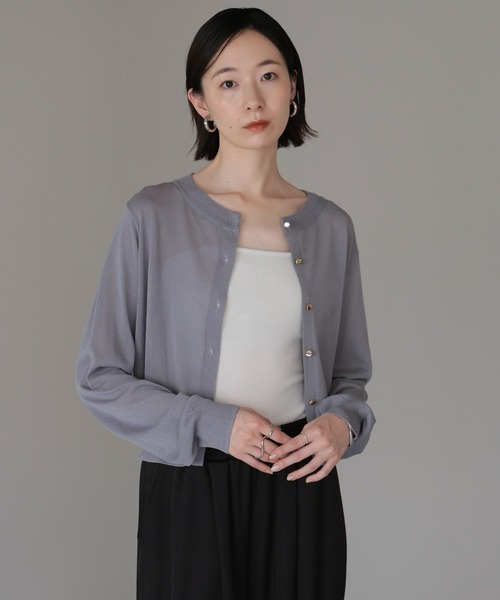amini（アミニ）の「UVカット接触冷感シアーカーディガン（カーディガン/ボレロ・レディース・ネイビー/ホワイト/レッド/ブラック/グレー・MEDIUM）」の3枚目の写真