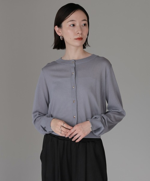 amini（アミニ）の「UVカット接触冷感シアーカーディガン（カーディガン/ボレロ・レディース・ネイビー/ホワイト/レッド/ブラック/グレー・MEDIUM）」の8枚目の写真