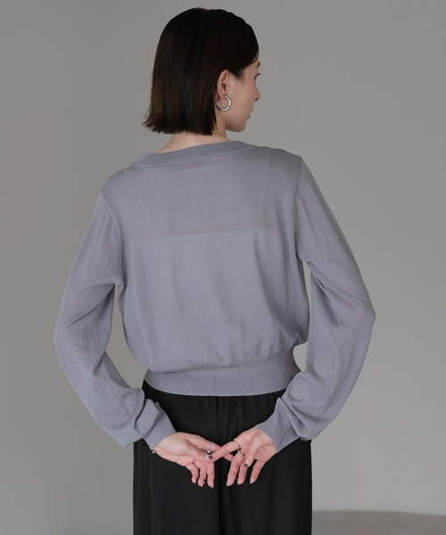 amini（アミニ）の「UVカット接触冷感シアーカーディガン（カーディガン/ボレロ・レディース・ネイビー/ホワイト/レッド/ブラック/グレー・MEDIUM）」の11枚目の写真