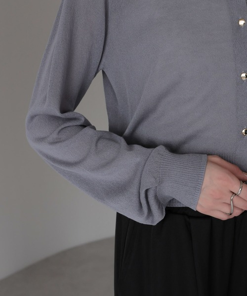 amini（アミニ）の「UVカット接触冷感シアーカーディガン（カーディガン/ボレロ・レディース・ネイビー/ホワイト/レッド/ブラック/グレー・MEDIUM）」の14枚目の写真