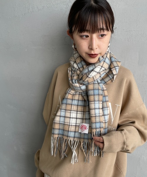 DANTON（ダントン）の「[DANTON/ダントン] カシミヤ混ウールマフラー（マフラー・レディース・チャコールグレー/グレー系/レッド/ベージュ系/ベージュ・ONE SIZE）」の17枚目の写真