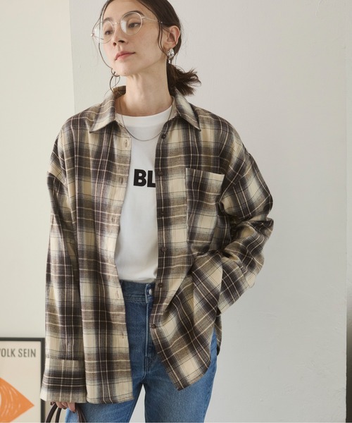 ANGIE(アンジー)の「チェックオーバーサイズシャツ(シャツ/ブラウス・レディース・ブラウン/ブラック・FREE)」の18枚目の写真