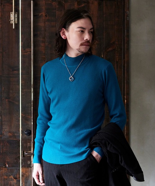 NICOLE CLUB FOR MEN（ニコルクラブフォーメン）の「12G リブハイネックニット（ニット/セーター・メンズ・チャコール/ターコイズブルー/オフホワイト/ブラック・MEDIUM/X-LARGE/LARGE）」の4枚目の写真