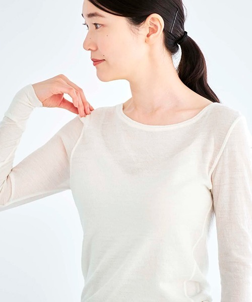 HAU(ハウ)の「クルーネック washable wool(ニット/セーター・レディース・チャコールグレー/アイボリー・MEDIUM)」の1枚目の写真