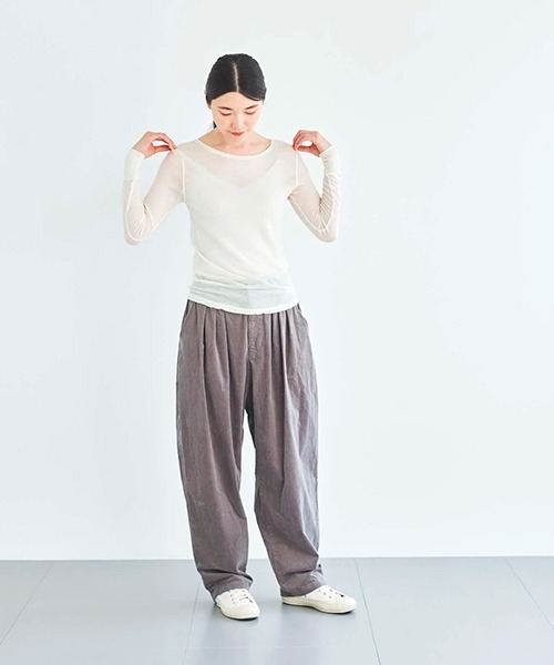 HAU(ハウ)の「クルーネック washable wool(ニット/セーター・レディース・チャコールグレー/アイボリー・MEDIUM)」の10枚目の写真