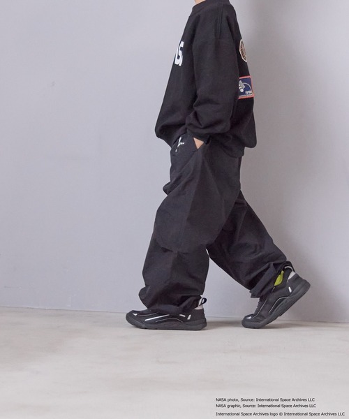 LOWRYS FARM（ローリーズファーム）の「ＮＡＳＡナイロンパンツ　593052（その他パンツ・キッズ・ブラック/オフホワイト/グレー・150cm/140cm/130cm/120cm/110cm）」の14枚目の写真