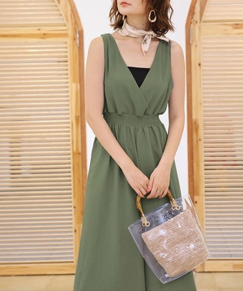 ReRe(リリ)の「チューブトップ付きワイドパンツサロペット(サロペット/オーバーオール・レディース・ブラック/カーキ/テラコッタ/ベージュ/サックスブルー・FREE)」の19枚目の写真