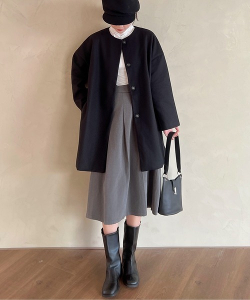 Maison Calme(メゾンカルム)の「ふんわりシルエットノーカラーライトメルトンミドル丈コート スナップボタン(ノーカラーコート・レディース・ブラウン/ブラック/アイボリー・M/L)」の5枚目の写真