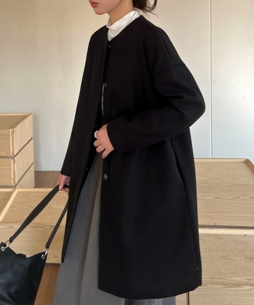 Maison Calme(メゾンカルム)の「ふんわりシルエットノーカラーライトメルトンミドル丈コート スナップボタン(ノーカラーコート・レディース・ブラウン/ブラック/アイボリー・M/L)」の7枚目の写真