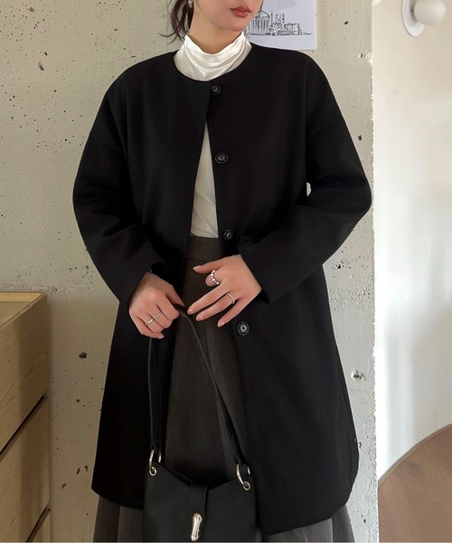 Maison Calme(メゾンカルム)の「ふんわりシルエットノーカラーライトメルトンミドル丈コート スナップボタン(ノーカラーコート・レディース・ブラウン/ブラック/アイボリー・M/L)」の11枚目の写真